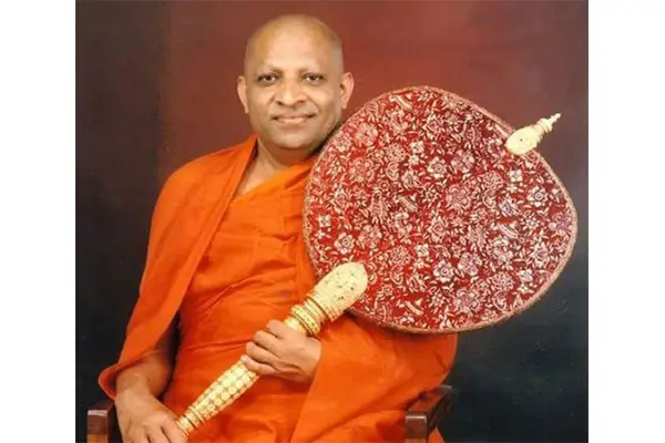 Most Ven. Thibbatuwawe Sri Sidhdhartha Sumangala Thero, Mahanayaka of the Malwatta Chapter of the Shyamopali Maha Nikaya