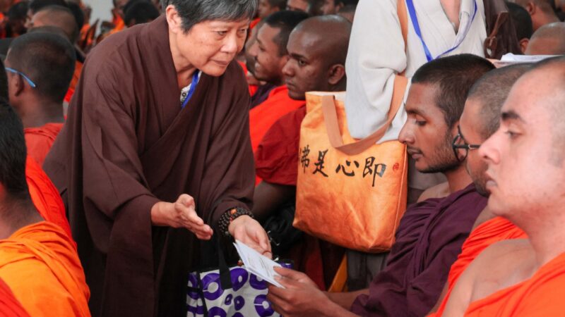 Arrival of Most Ven. Prof. Hui Kong to the BUSL (1)