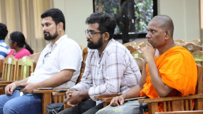 English Field visit to Gavel Club of Rajarata University of Sri Lanka (2)