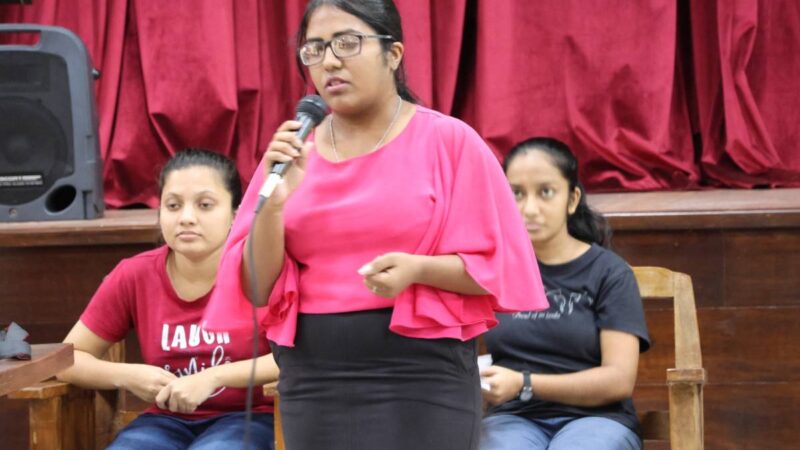 English Field visit to Gavel Club of Rajarata University of Sri Lanka (9)