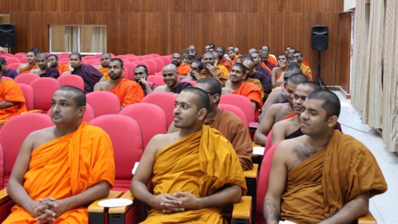 Leadership Qualities Concerning Personality Development and Motivation (4)