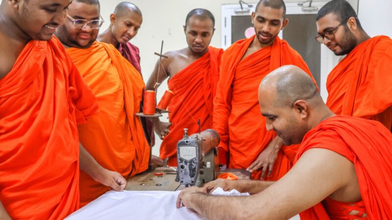 Training Workshop on “Sewing Robes and Applying Colours” (2)