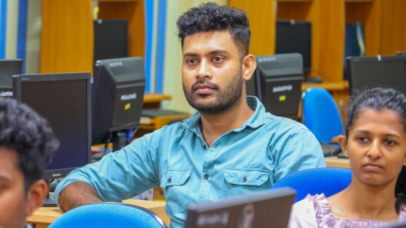 A training workshop on the use of AI technology and ChatGPT to enhance office work was successfully held on 27th March 2026 at the Computer Laboratory. The workshop was organized by the Establishment Division as part of the Annual Action Plan 2026, with the aim of providing local training opportunities for all non-academic staff.  The session was conducted by Dr. S.K. Illangarathne, Librarian of BUSL.