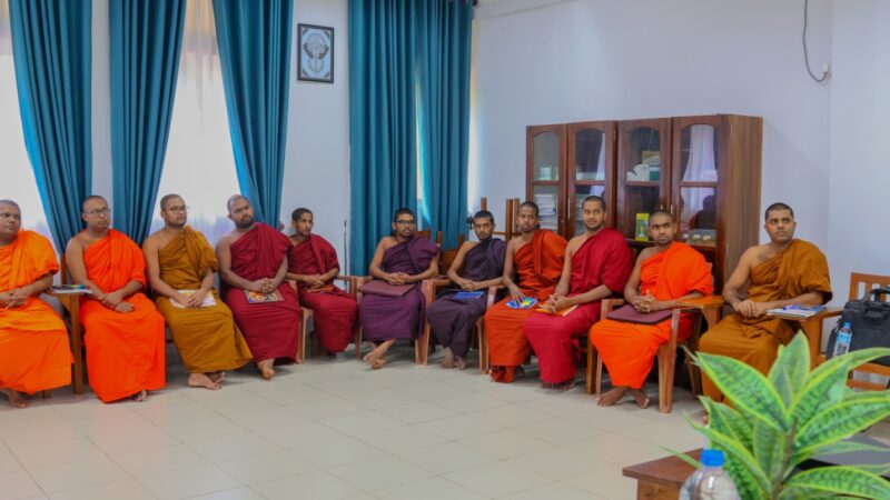 “Guru Tharuwata Perahuruvak” (ගුරු තරුවට පෙරහුරුවක්) – Communication and Leadership Skills Development Workshop (3)