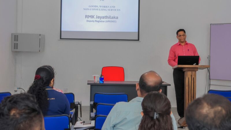 Training Workshop on the Government Procurement Process (6)