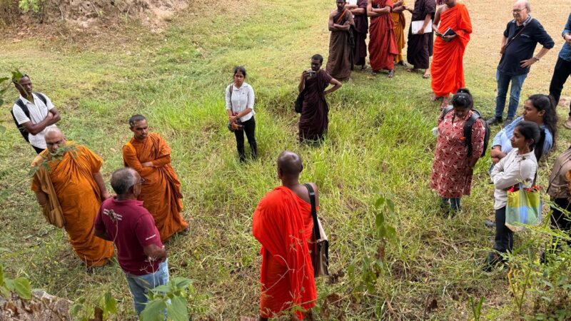 Stone tools Workshop held at Bhiksu University of Sri Lanka (19)