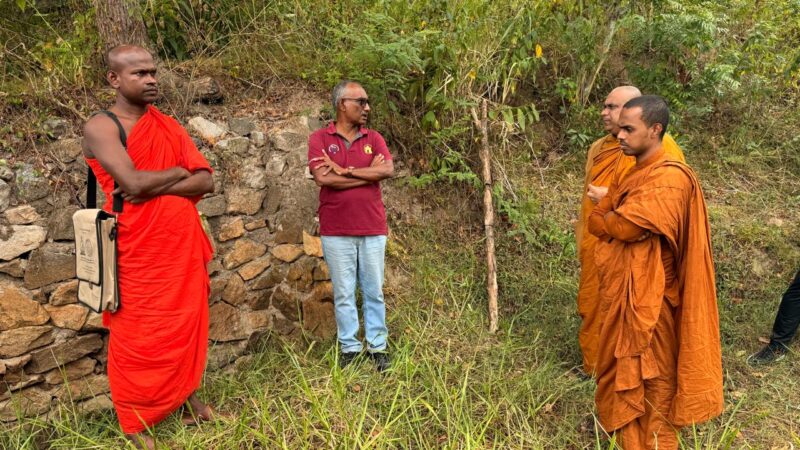 Stone tools Workshop held at Bhiksu University of Sri Lanka (20)