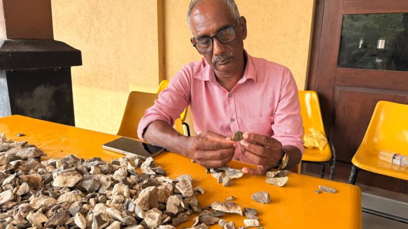 Stone tools Workshop held at Bhiksu University of Sri Lanka (21)