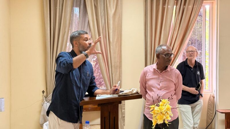 Stone tools Workshop held at Bhiksu University of Sri Lanka (27)